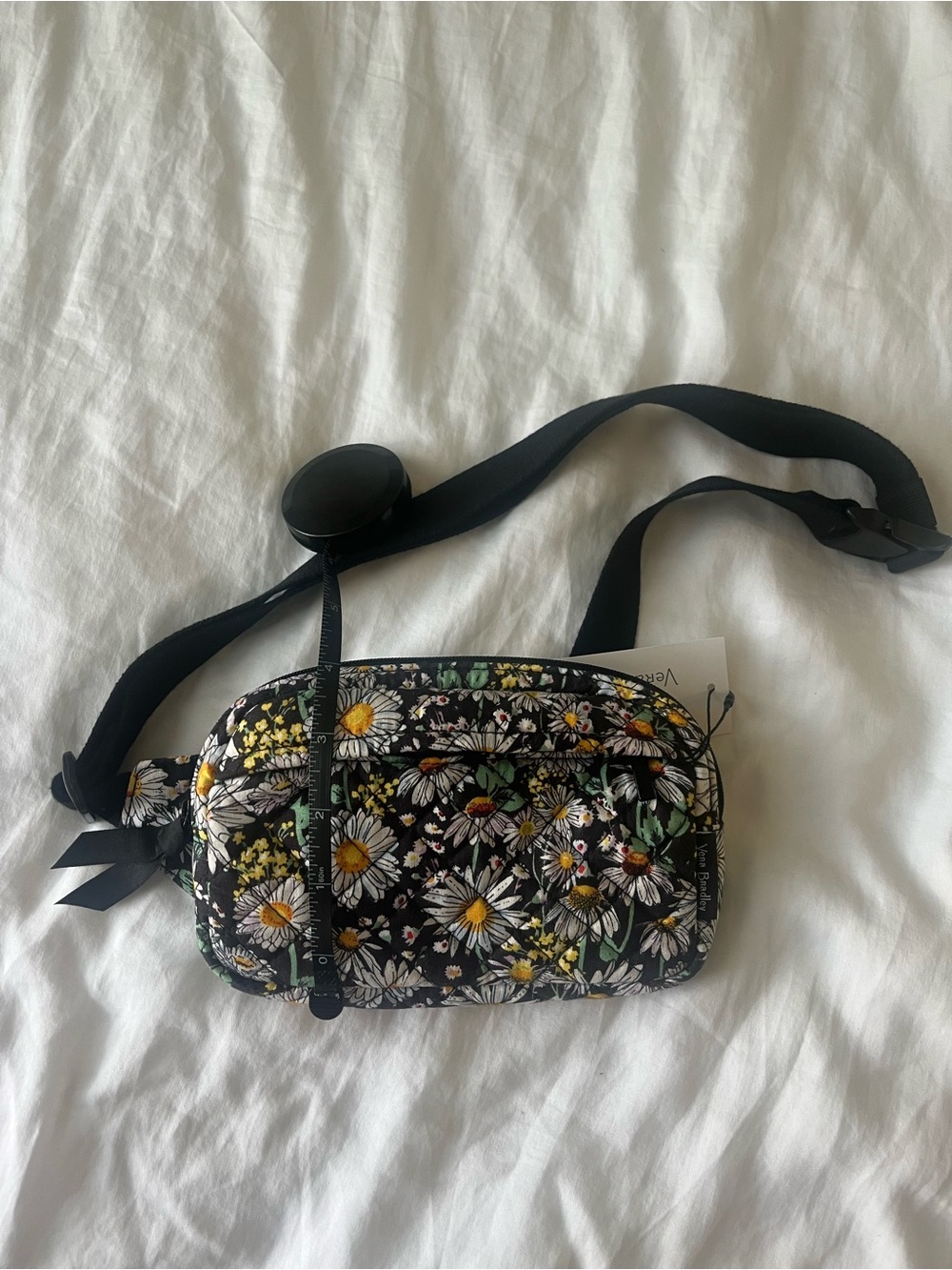 NWT Vera Bradley Mini Belt Bag in Cotton Daisies - Picture 6 of 6